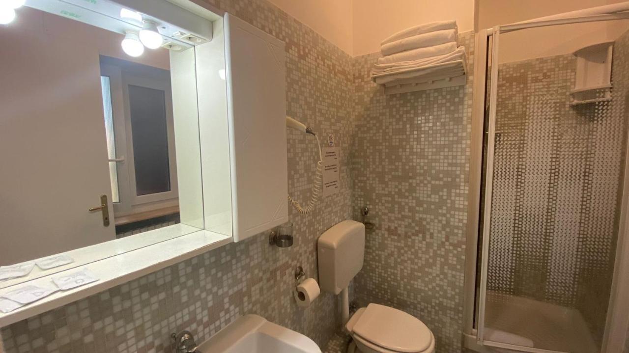 Bed & Breakfast Sole E Luna Roma