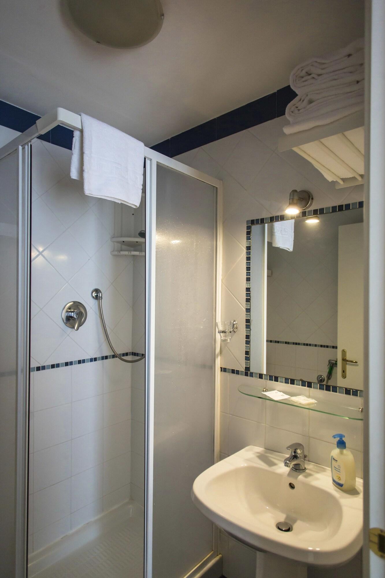 Sole E Luna Bed & Breakfast 2*