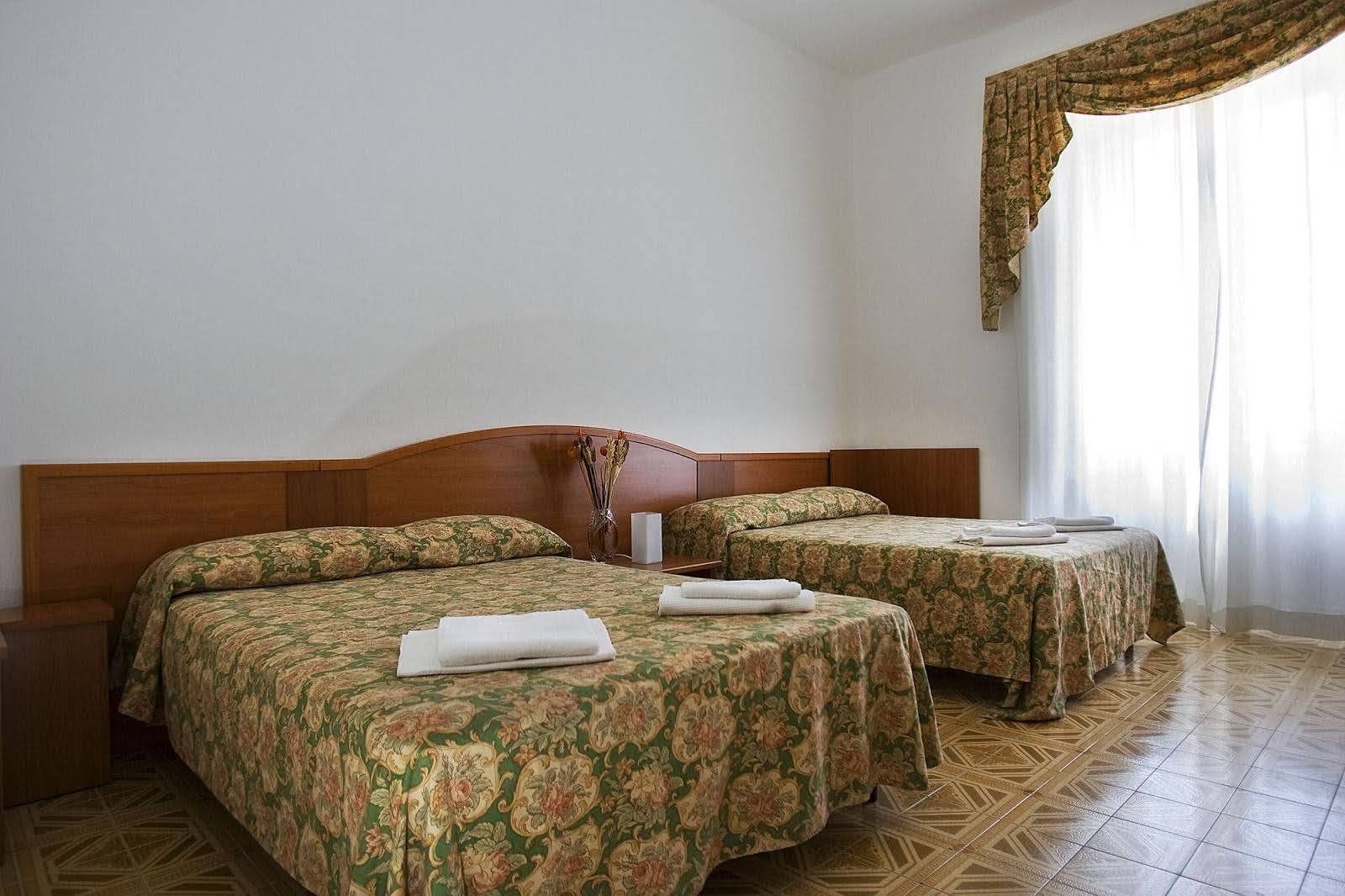 Sole E Luna Bed & Breakfast 2*